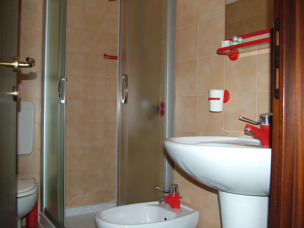 Hotel Marguareis Limone Piemonte Room photo